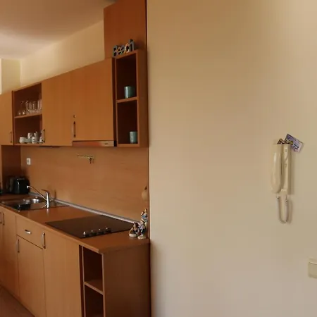 Hotel apartamentowy Nessebar Fort Club Grand Resort *