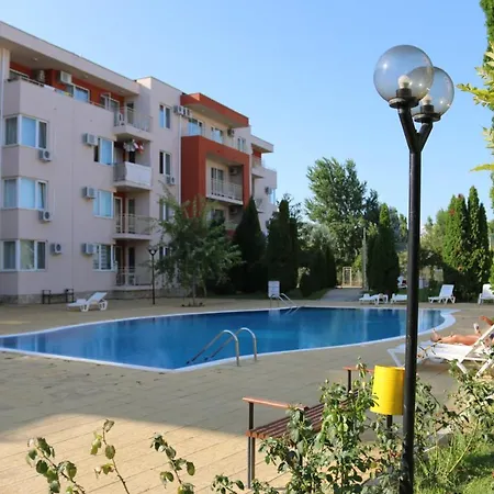 Aparthotel Nessebar Fort Club Grand Resort