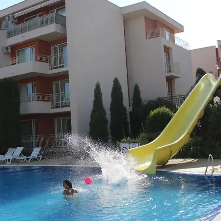 Lägenhetshotell Nessebar Fort Club Grand Resort *